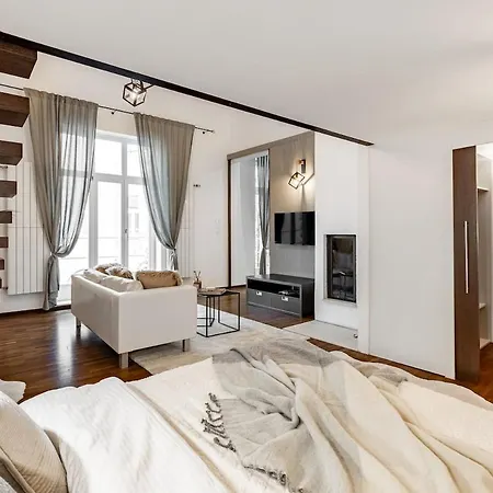 The Heart Loft Apartment *